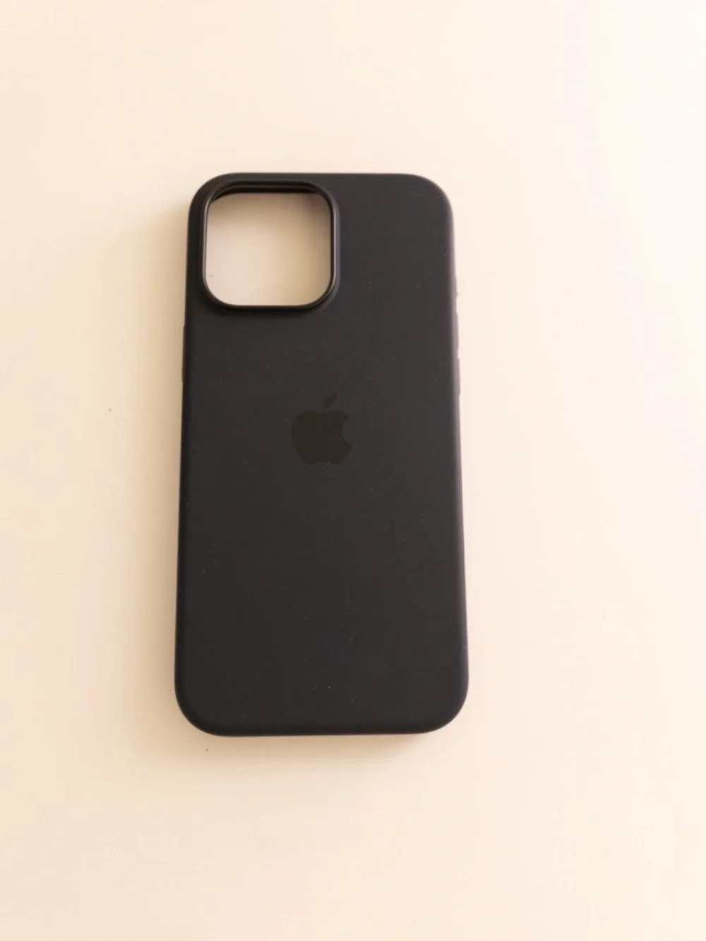 Apple iPhone 16 Pro Max Silicone MagSafe Case Black